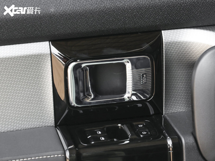 2023EKiWi EV ǳ F