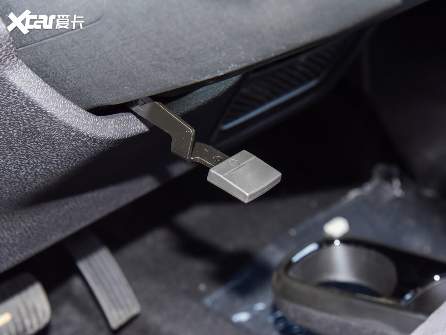 2023EKiWi EV ݰ F