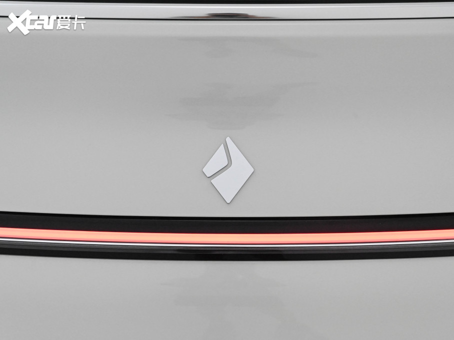 2023Eƶ 460 Max `Ϭ