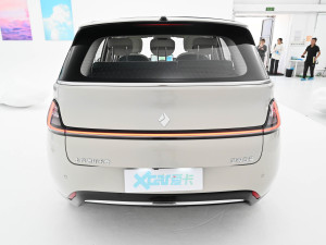 2023款460 Max 灵犀版 正后	