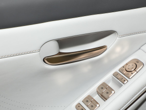 2025 600kmA п؅^