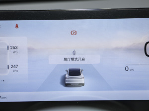 2025 600kmA п؅^