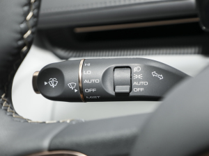 2025 600kmA п؅^