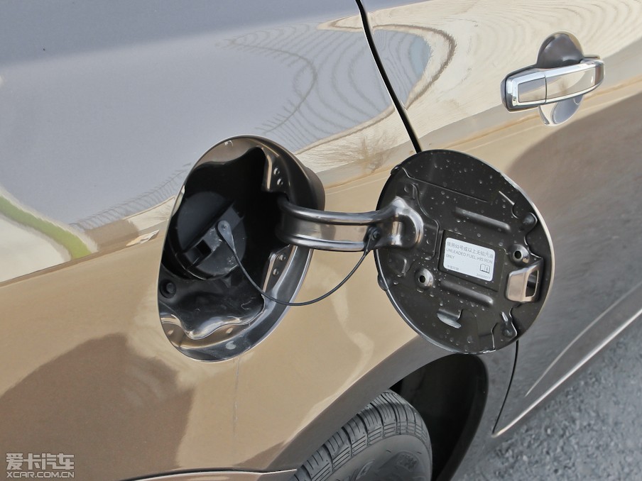 2012E630 1.8L քm