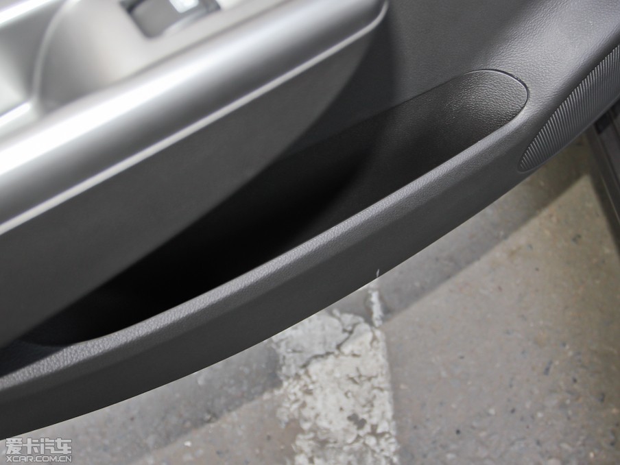 2012E630 1.8L քm