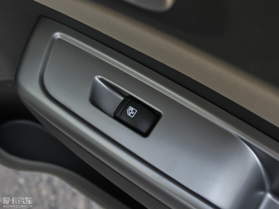 2012E630 1.8L քm