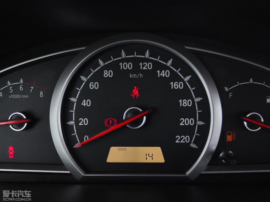 2012��E630 1.8L �ք����m��