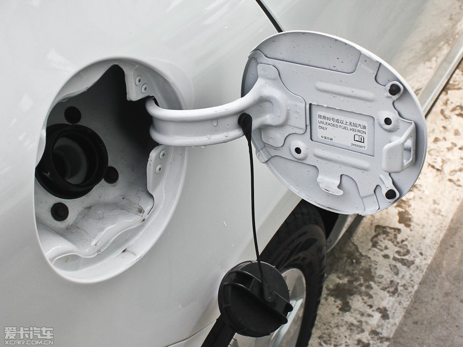 2012E630 1.8L քm