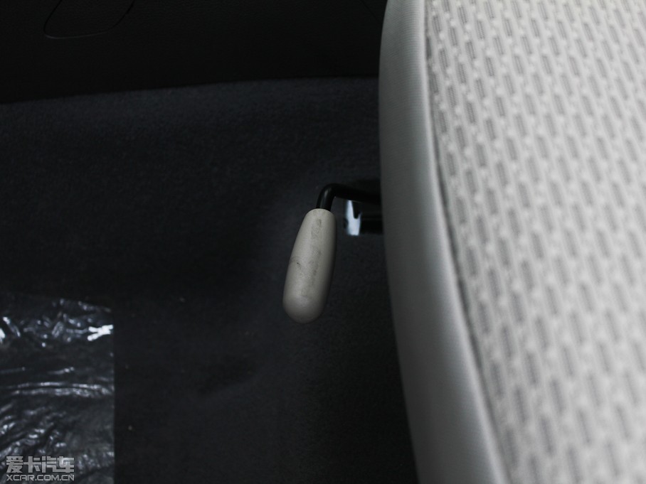 2012��E630 1.8L �ք����m��