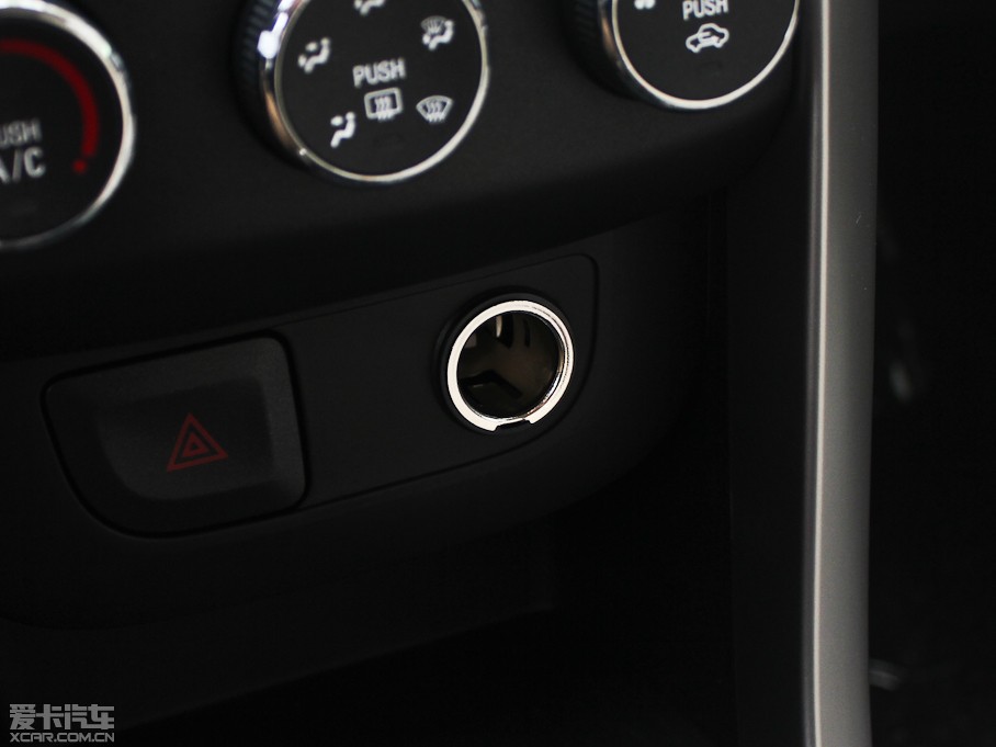 2012��E630 1.8L �ք����m��