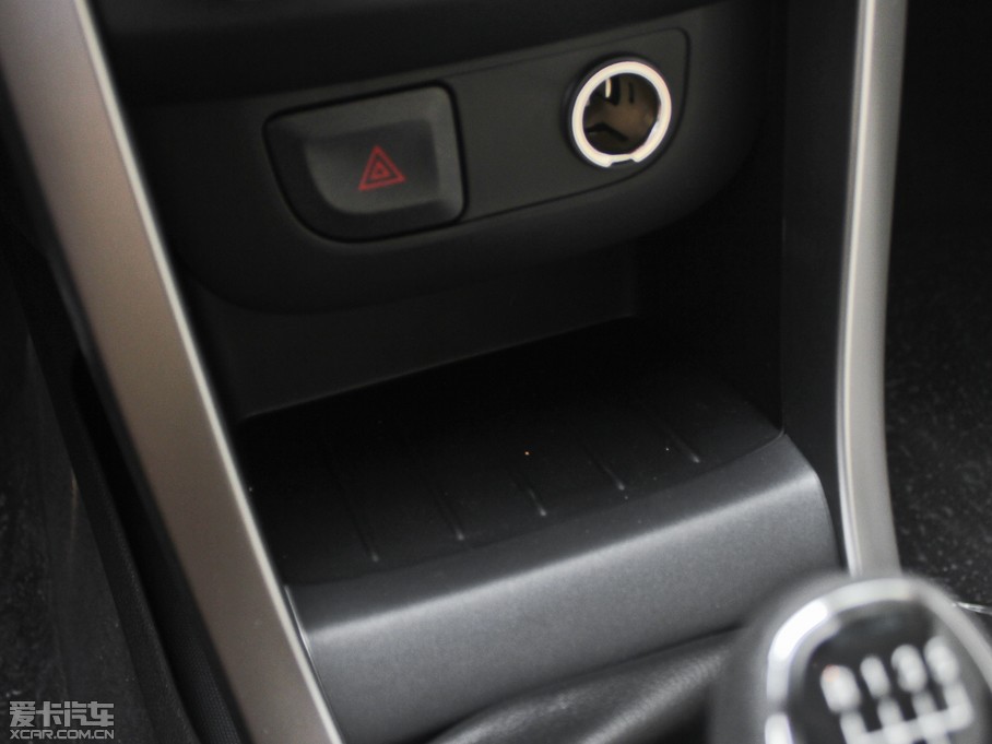 2012��E630 1.8L �ք����m��