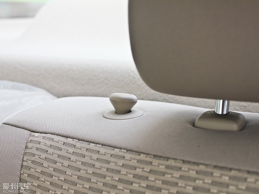 2012��E630 1.8L �ք����m��