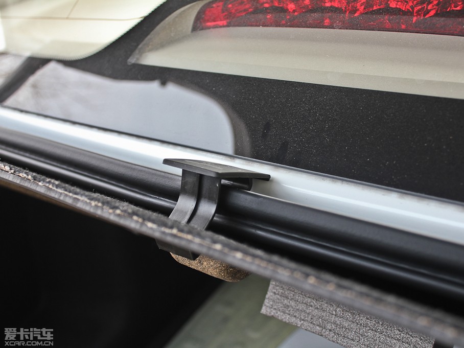 2012��E630 1.8L �ք����m��