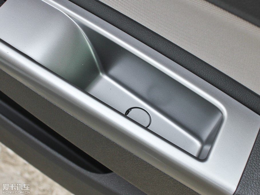 2012E630 1.8L քm