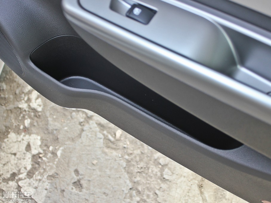 2012E630 1.8L քm