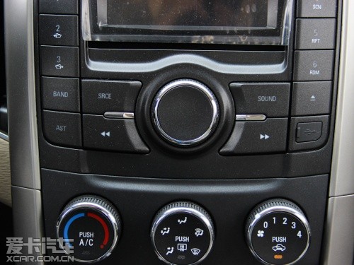 寶駿汽車2012款寶駿630