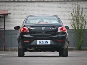 2012款1.5L DVVT 自动精英版 正后	