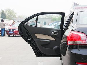 2012款1.5L DVVT 自动精英版 驾驶位车门