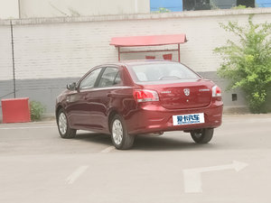 2012款1.5L DVVT 手动舒适版 左后45度