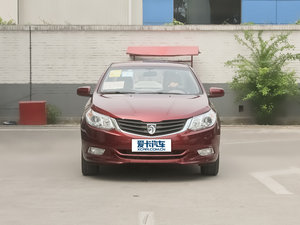 2012款1.5L DVVT 手动舒适版 正前