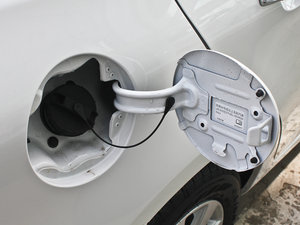 2012款1.8L 手动舒适版 油箱盖