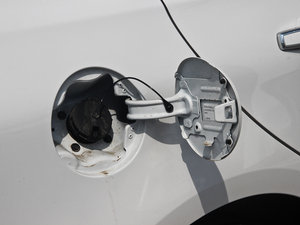 2012款1.8L 自动舒适版 油箱盖