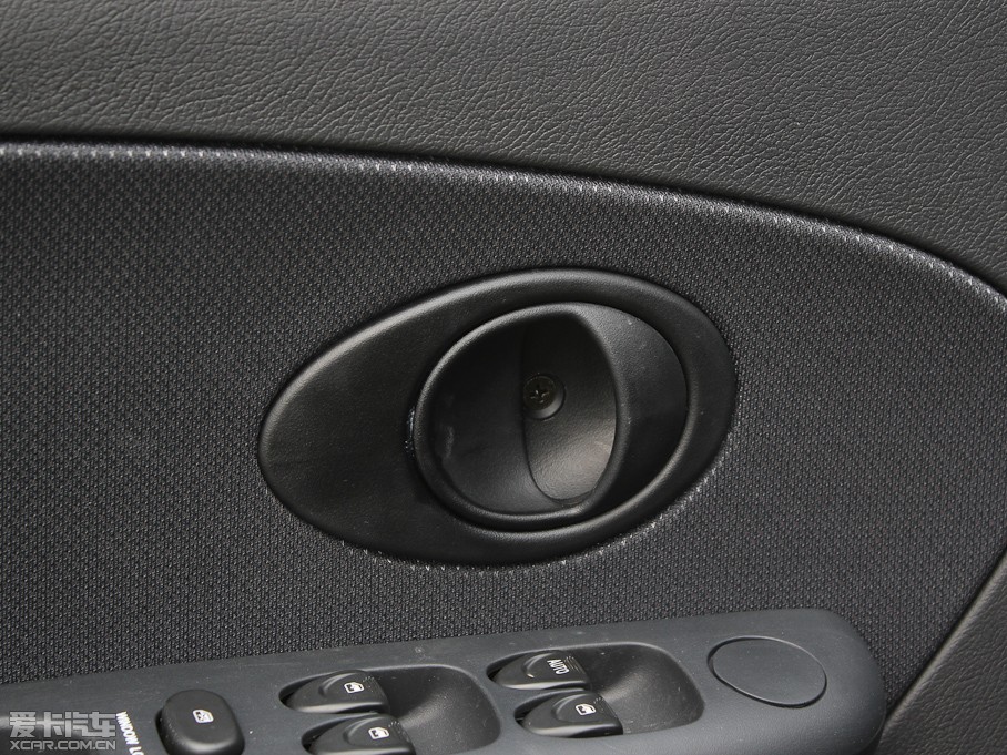 2012(l)Y Ŀ 1.2L ք(dng)\(yn)(dng)(yu)Խ