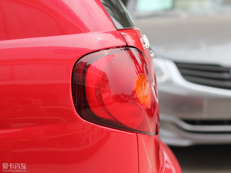 2012(l)Y Ŀ 1.2L ք(dng)\(yn)(dng)