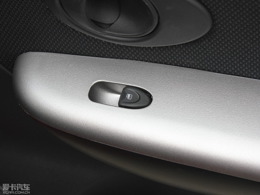 2012Y Ŀ 1.2L ք\ӻ