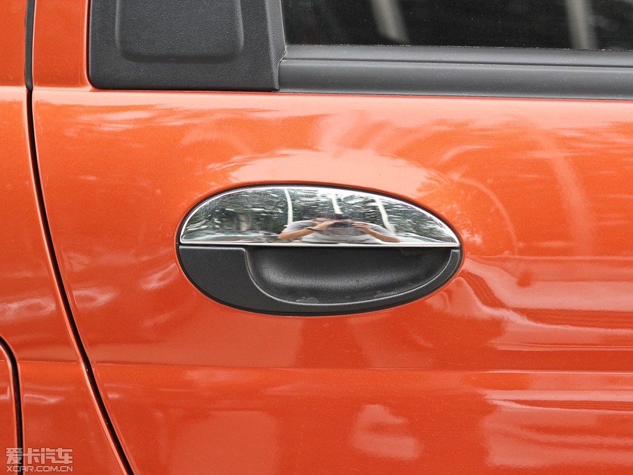 2012(l)Y Ŀ 1.2L ք(dng)\(yn)(dng)r(sh)