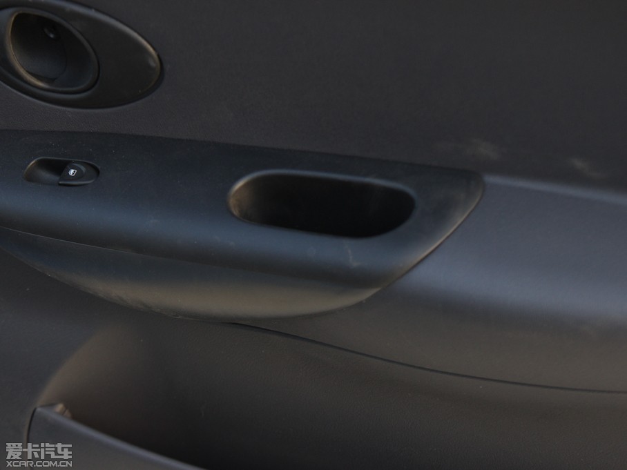 2012Y Ŀ 1.0L քP-TEC