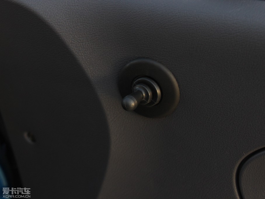 2012Y Ŀ 1.0L քP-TEC