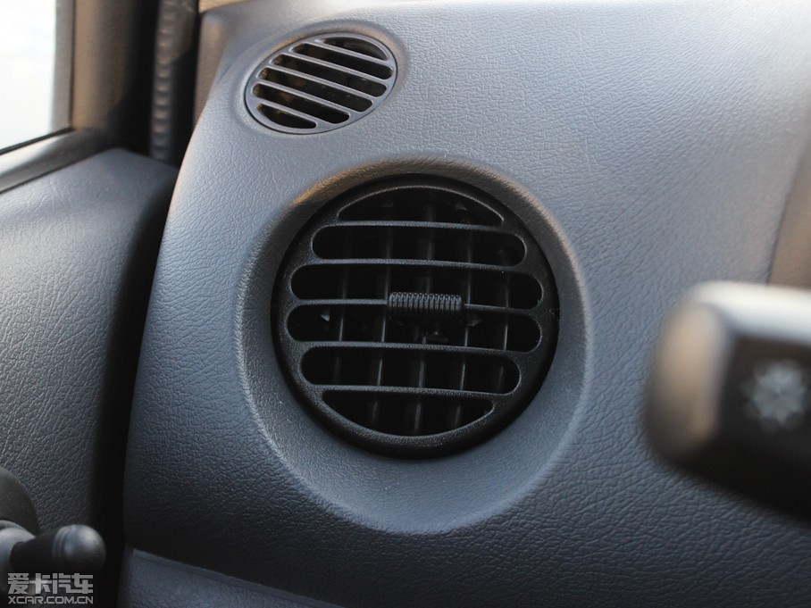 2012Y Ŀ 1.0L քP-TEC