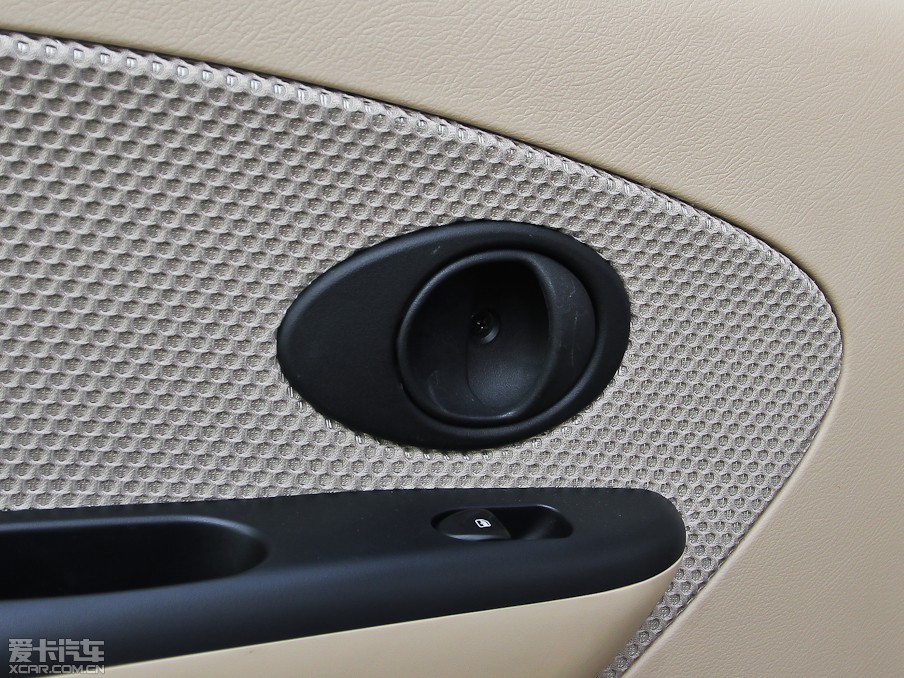 2012Y Ŀ 1.0L քP-TEC