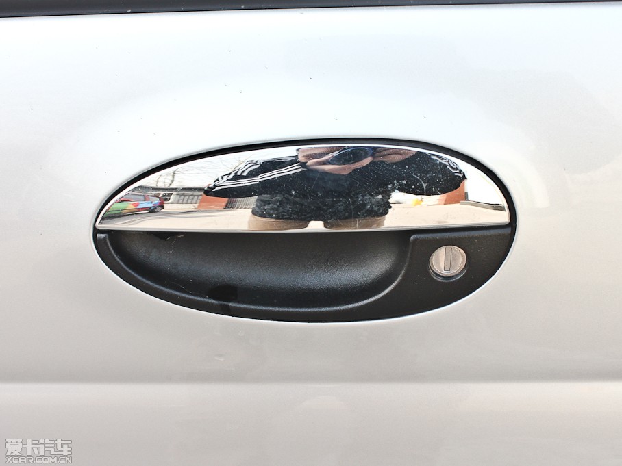 2012(l)Y Ŀ 1.2L ք(dng)\(yn)(dng)r(sh)