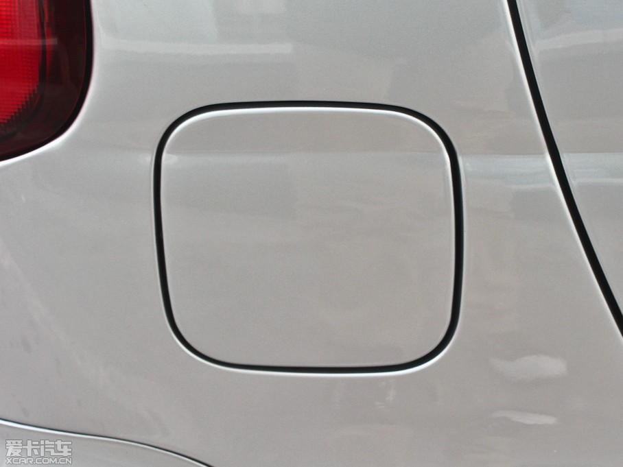 2012Y Ŀ 1.2L ք\(yn)ӕr(sh)