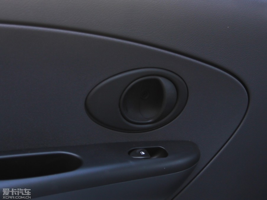 2012Y Ŀ 1.0L քP-TECԽ