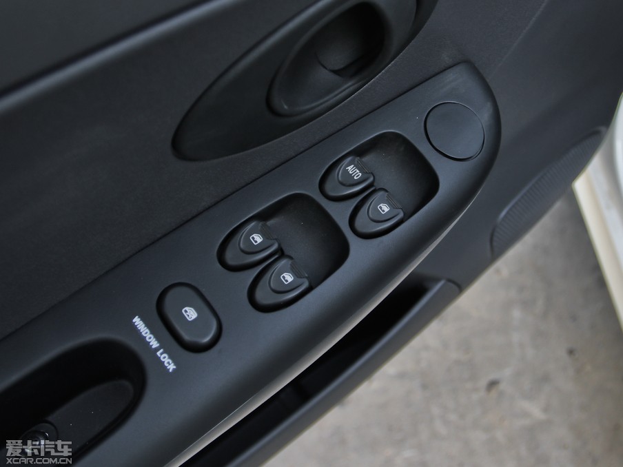 2012Y Ŀ 1.0L ք(dng)P-TEC(yu)Խ