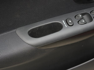 2012Ŀ 1.2L ք\ӃԽ п؅^