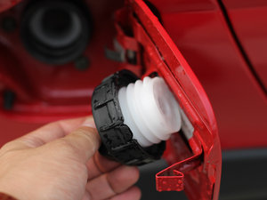 2012Ŀ 1.2L ք(dng)\(yn)(dng) (x)(ji)^