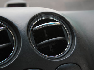 2012Ŀ 1.2L ք(dng)\(yn)(dng) п؅^(q)