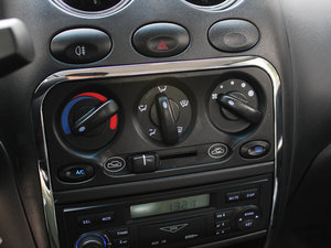 2012Ŀ 1.2L ք(dng)\(yn)(dng) п؅^(q)