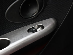 2012Ŀ 1.2L ք(dng)\(yn)(dng) п؅^(q)