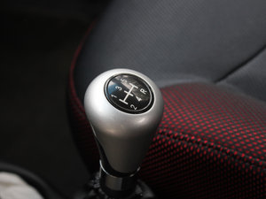 2012Ŀ 1.2L ք\ӕr п؅^