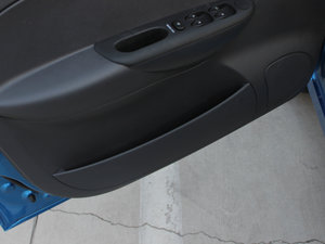 2012Ŀ 1.0L քP-TEC ǰTg