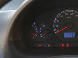 2012Ŀ 1.0L քP-TEC п؅^