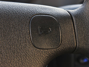 2012Ŀ 1.0L քP-TEC п؅^