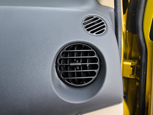 2012Ŀ 1.0L քP-TEC п؅^