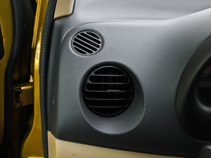 2012Ŀ 1.0L քP-TEC п؅^