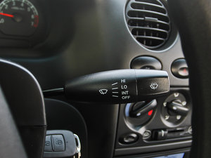 2012Ŀ 1.0L քP-TEC п؅^